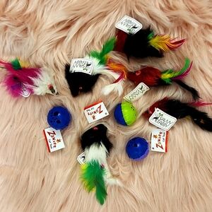 Brand New SAVVY TABBY FEATHER TAIL CATNIP MICE & ZANIES RATTLE BALLS -9CT.